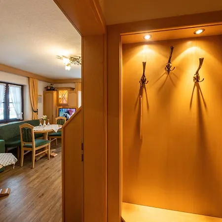 Isarwinkel Apartment *